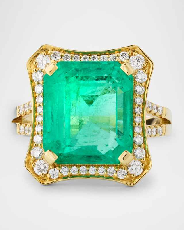 G One 18K Yellow Gold Emerald Cut Emerald Ring with Diamonds